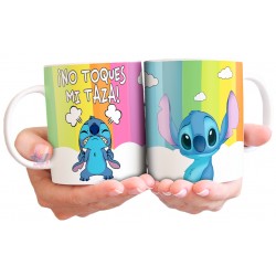 Taza cerámica personalizada Stitch dibujando corazones