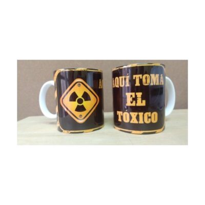 Taza Cerámica Aquí Toma El Toxico Humor Desayuno